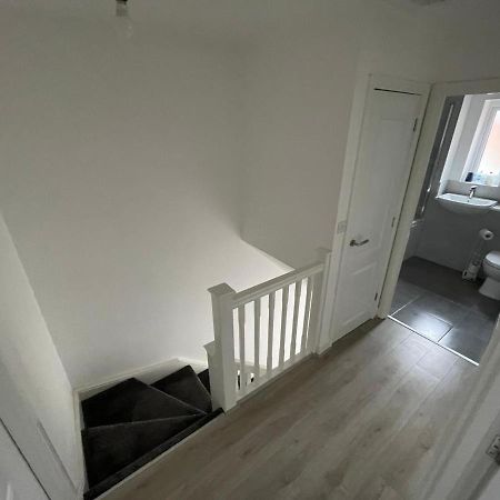 Modern Room With Huge Bed - Walk To City Centre! Manchester Dış mekan fotoğraf