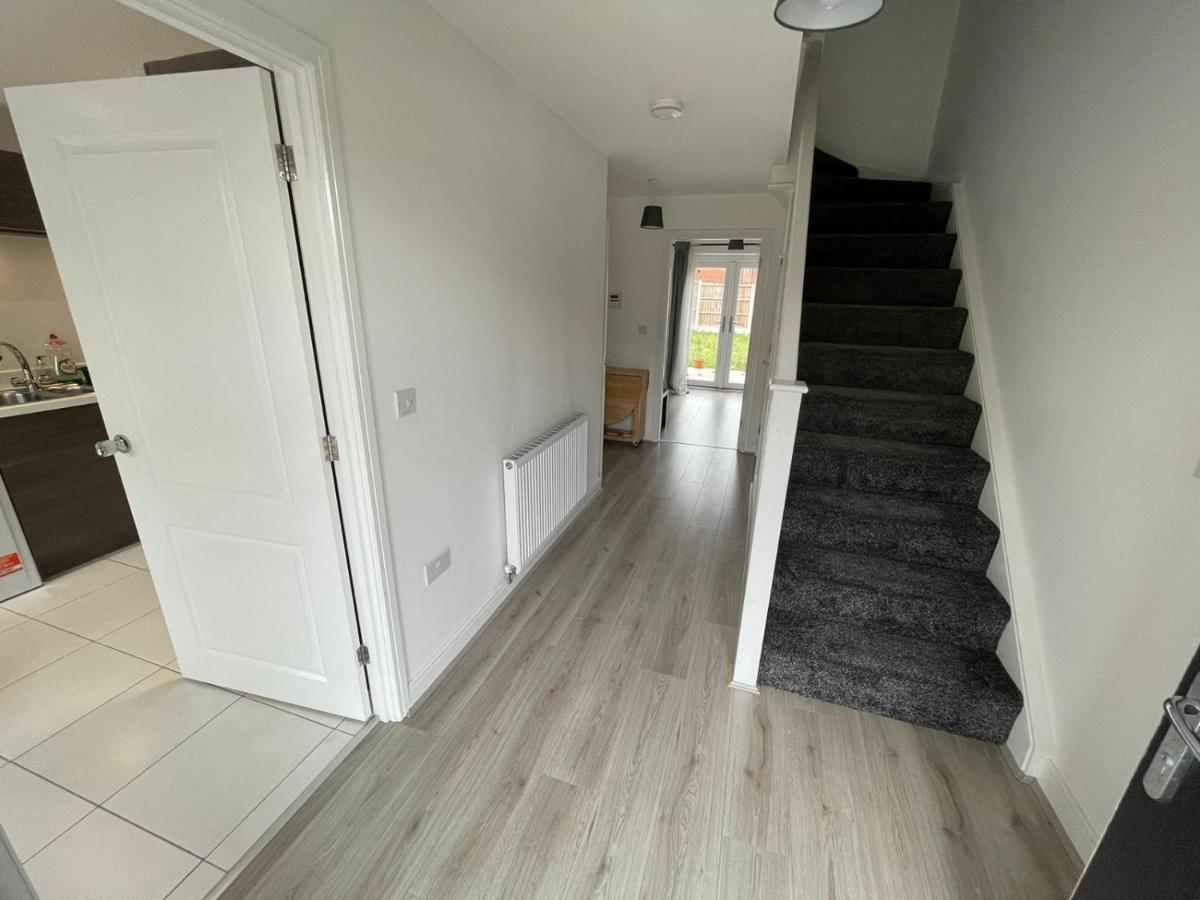 Modern Room With Huge Bed - Walk To City Centre! Manchester Dış mekan fotoğraf